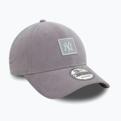 Czapka z daszkiem New Era Cord Patch 9FORTY New York Yankees. Szare czapki z daszkiem damskie New Era, bez wzorów. Za 119.99 zł.