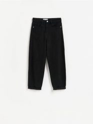 Jeansy barrel leg - czarny. Czarne jeansy damskie Reserved. Za 129.99 zł.