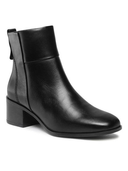 Lasocki Botki RST-MANOLA-04 Czarny. Czarne botki damskie Lasocki, ze skóry, bez obcasa, na słupku, bez zapięcia. Za 269.99 zł.