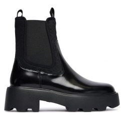 Sztyblety Tory Burch. Czarne botki damskie Tory Burch, bez obcasa, na płaskiej podeszwie, bez zapięcia. Za 2,459.00 zł.
