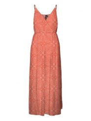 Vero Moda Sukienka w kolorze czerwonym rozmiar: L. Czerwone sukienki damskie Vero Moda, bez wzorów, bez ramiączek. Za 61.60 zł.