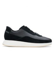 Clarks Skórzane sneakersy w kolorze czarnym rozmiar: 39. Czarne obuwie sportowe damskie Clarks, z materiału, bez zapięcia. Za 126.75 zł.