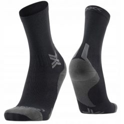 Skarpety X-Socks RUN DISCOVER CREW B036. Czarne skarpetki damskie X Socks, bez wzorów. Za 94.99 zł.