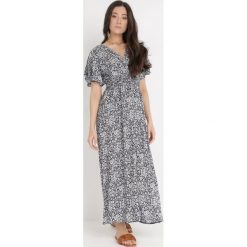 Czarna Sukienka z Wiskozy Nikeusa. Czarne sukienki damskie Born2be, bez wzorów, z tkaniny, bez ramiączek. Za 119.99 zł.