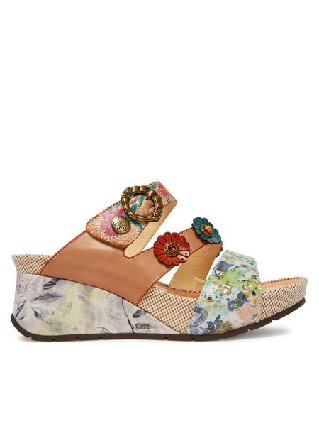 Laura Vita Klapki Barry 30 Écru. Klapki damskie LAURA VITA, bez wzorów, ze skóry, bez obcasa, bez zapięcia. Za 429.99 zł.