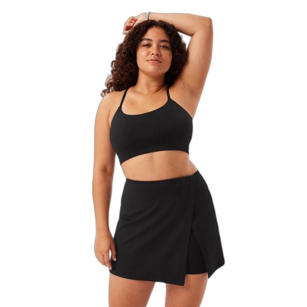 Biustonosz koronkowy damski Girlfriend Collective Float Juliet. Czarne biustonosze sportowe damskie GIRLFRIEND COLLECTIVE, bez wzorów, z koronki. Za 253.50 zł.