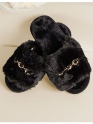 Admas Kapcie w kolorze czarnym rozmiar: 38-39. Czarne kapcie damskie admas, z materiału. Za 60.99 zł.