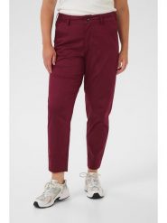 KAFFE curve Spodnie chino w kolorze bordowym rozmiar: 42. Czerwone spodnie materiałowe damskie KAFFE curve, bez wzorów. Za 113.99 zł.