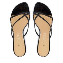 Japonki Guess. Czarne klapki damskie Guess, z aplikacjami, bez obcasa, bez zapięcia. Za 499.99 zł.