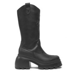 Kozaki Altercore. Czarne kozaki damskie Altercore, bez obcasa, na słupku, bez zapięcia. Za 399.99 zł.