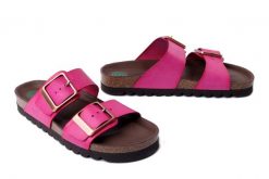 DR. BRINKMANN 700686-43 pink, klapki damskie. Czerwone klapki damskie Dr. Brinkmann, bez wzorów, ze skóry, bez obcasa, bez zapięcia. Za 349.90 zł.