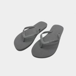 Japonki damskie na plażę Outhorn OTHWSS24FFLIF160. Szare klapki damskie Outhorn, bez wzorów, z gumy, bez obcasa, bez zapięcia. Za 34.99 zł.