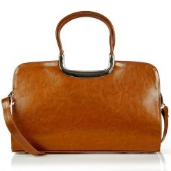 Aktówka kuferek ze skóry naturalnej DAN-A T260 camel. Brązowe aktówki damskie DAN-A, ze skóry, bez dodatków. Za 369.99 zł.