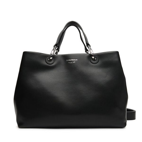 Torebka Emporio Armani. Czarne torebki klasyczne damskie Emporio Armani, bez dodatków. Za 2,619.00 zł.