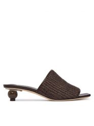 Weekend Max Mara Klapki 2615521035600 Czarny. Czarne klapki damskie Weekend Max Mara, bez wzorów, z materiału, bez obcasa, bez zapięcia. Za 1,779.00 zł.