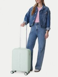 Reebok Walizka kabinowa CEO-RBK-WAL-027-S Niebieski. Niebieskie walizki Reebok, bez wzorów, z tworzywa sztucznego. Za 279.99 zł.