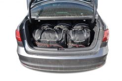 Torby Do Bagażnika Vw Jetta 2011-2017 5Szt Kjust. Czarne torby podróżne KJUST, bez wzorów, z kauczuku. Za 1,608.00 zł.