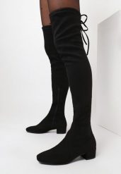 Czarne Kozaki Decorous. Czarne kozaki damskie Born2be, przed kolano, bez obcasa, na obcasie, bez zapięcia. Za 159.99 zł.