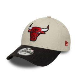 Czapka baseballowa 9forty Chicago Bulls. Brązowe czapki z daszkiem damskie New Era, bez wzorów. Za 139.00 zł.