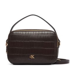 Torebka Calvin Klein. Brązowe torebki klasyczne damskie Calvin Klein, bez dodatków. Za 449.99 zł.