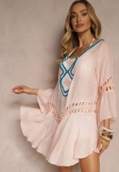 Różowa Luźna Sukienka Mini Narzutka z Szydełkowym Zdobieniem Elvin. Czerwone sukienki damskie Renee, z aplikacjami, eleganckie, bez ramiączek. W wyprzedaży za 35.99 zł.