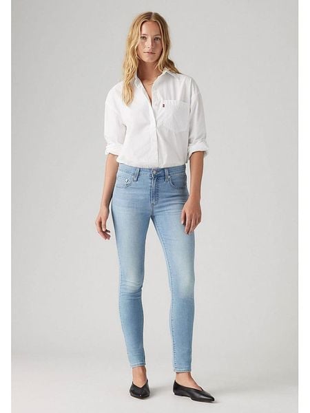 Levi's Dżinsy - Skinny fit - w kolorze błękitnym rozmiar: W31/L30. Niebieskie jeansy damskie Levi's. Za 231.68 zł.