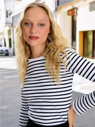 Koszulka z długimi rękawami - wielobarwny. Koszulki damskie Sinsay, l, bez wzorów, z materiału, bez kołnierzyka, bez ramiączek. Za 19.99 zł.