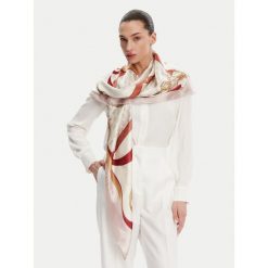 Chusta Guess. Chusty damskie Guess, z aplikacjami. Za 209.99 zł.