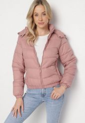 Ciemnoróżowa Pikowana Kurtka z Odpinanym Kapturem Milvesia. Czerwone kurtki damskie Born2be, xl, bez wzorów, z jeansu. Za 49.99 zł.