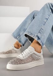 Beżowe Sneakersy na Grubej Podeszwie Ozdobione Cyrkoniami Ilaronis. Brązowe obuwie sportowe damskie Born2be, z jeansu, bez zapięcia. Za 109.99 zł.