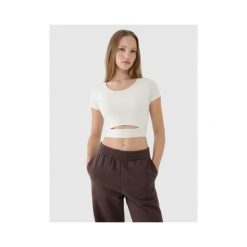 T-shirt crop top gładki damski 4F 4FRSS25TTSHF2695. Białe t-shirty damskie 4F, bez wzorów, z bawełny, bez kołnierzyka. Za 34.99 zł.
