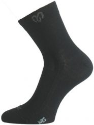 Skarpety merino WKS. Czarne skarpetki damskie LASTING, bez wzorów, z elastanu. Za 51.00 zł.