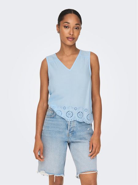 ONLY Bluzka 15296317 Niebieski Regular Fit. Niebieskie bluzki damskie Only, l, bez wzorów, z wiskozy, bez kołnierzyka, bez ramiączek. Za 139.99 zł.