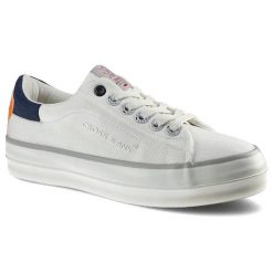 Białe Trampki Cross Jeans Damskie Modne Obuwie. Białe trampki damskie Cross Jeans, bez wzorów, z jeansu, bez zapięcia. Za 86.20 zł.