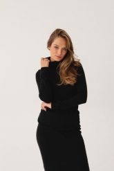 GOLF AGATHA CZARNY S - Flawless. Czarne golfy damskie Flawless, s, bez wzorów, z dresówki, bez ramiączek. Za 240.00 zł.