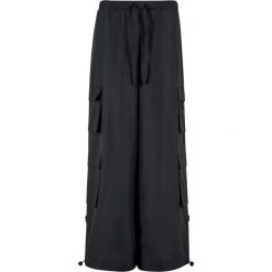 Spodnie Cargo Damskie Ripstop. Czarne spodnie dresowe damskie Urban Classics, bez wzorów. Za 220.99 zł.