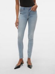 Vero Moda Dżinsy - Skinny fit - w kolorze błękitnym rozmiar: XS/L32. Niebieskie jeansy damskie Vero Moda, z podwyższonym stanem. Za 79.03 zł.
