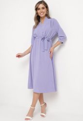 Jasnofioletowa Sukienka Rheniolea. Fioletowe sukienki damskie Born2be, bez wzorów, eleganckie, bez ramiączek. Za 129.99 zł.