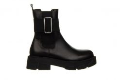 Botki Bayla-161 188 1303 01 Black 161634, Czarny, Skóra naturalna - 41. Czarne botki damskie Bayla, na zimę, z gumy, eleganckie, z okrągłym noskiem, za kostkę, bez obcasa, bez zapięcia. W wyprzedaży za 269.10 zł.