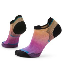 Skarpety Biegowe Damskie Smartwool Run Zero Cushion Ombre Print Low Ankle Socks. Skarpetki damskie Smartwool, bez wzorów, z wełny. Za 99.99 zł.