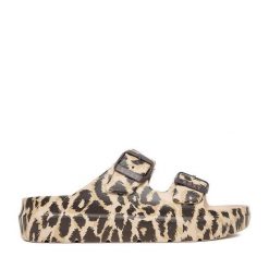 Klapki Roxy. Brązowe klapki damskie Roxy, bez wzorów, bez obcasa, bez zapięcia. Za 99.99 zł.