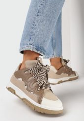 Ciemnobeżowe Sneakersy z Przeszyciami i Szerokim Wiązaniem Leontine. Brązowe obuwie sportowe damskie Born2be, bez zapięcia. Za 109.99 zł.