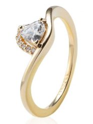 Pandora Pozłacany pierścionek z cyrkoniami rozmiar: 50. Żółte pierścionki damskie Pandora, z cyrkonią, metalowe. Za 217.99 zł.