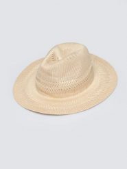 Kapelusz damski beżowy Safari 801. Brązowe kapelusze damskie Big Star, bez wzorów, wakacyjne. Za 99.99 zł.