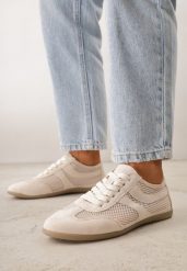 Beżowe Sneakersy Typu Tenisówki z Siateczkowymi Wstawkami Corigoria. Brązowe obuwie sportowe damskie Born2be, bez zapięcia, tenisowe. Za 99.99 zł.