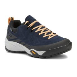 Buty podejściowe damskie CMP Mintaka WP. Czarne obuwie trekkingowe damskie CMP, z materiału, bez zapięcia. Za 339.00 zł.