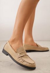 Beżowe Mokasyny VICES z Wkładką ze Skóry Naturalnej i Przeszyciami Astanie. Brązowe mokasyny damskie Renee, na wiosnę, z jeansu, bez obcasa. Za 89.99 zł.