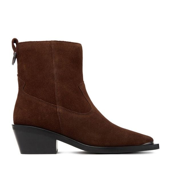 Kowbojki GINO ROSSI. Brązowe botki damskie Gino Rossi, bez obcasa, na słupku, bez zapięcia. Za 399.99 zł.