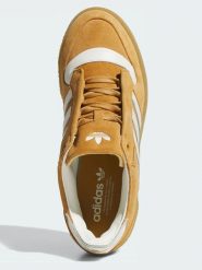 Adidas Skórzane sneakersy "Rivalry Crepe" w kolorze jasnobrązowym rozmiar: 41 1/3. Brązowe obuwie sportowe damskie Adidas, bez zapięcia. Za 284.82 zł.