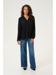 Kaffe Bluzka w kolorze czarnym rozmiar: 40. Czarne bluzki damskie Kaffe, bez wzorów, z wiskozy, bez kołnierzyka, bez ramiączek. Za 82.99 zł.